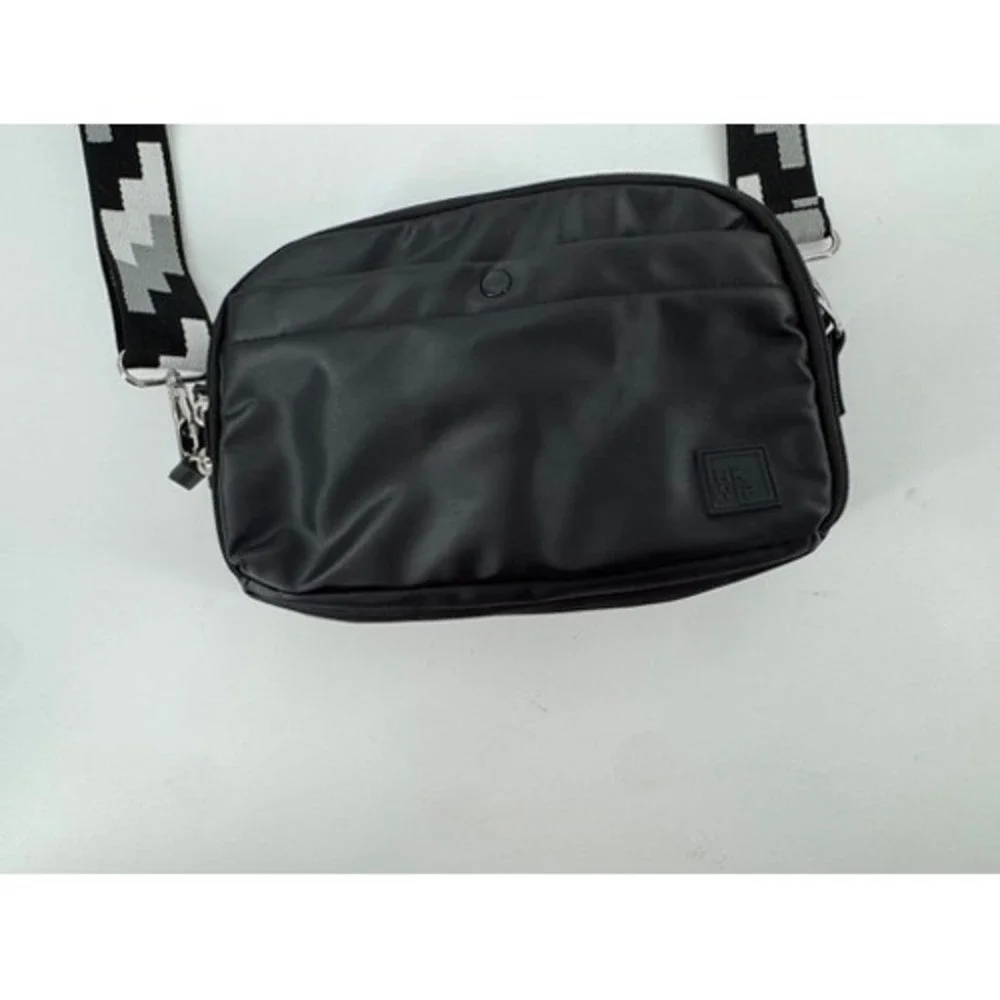 HKWP Crossbody Bag Purse Women Small Black Nylon Geometric Strap Belt Loops Zip